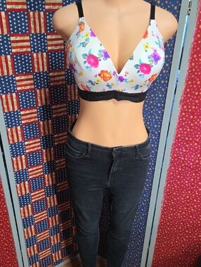 **Lucky Brand Black Skinny Jeans**